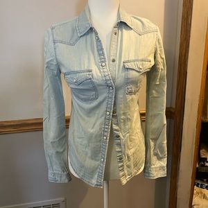 American Eagle Button Up Denim Shirt